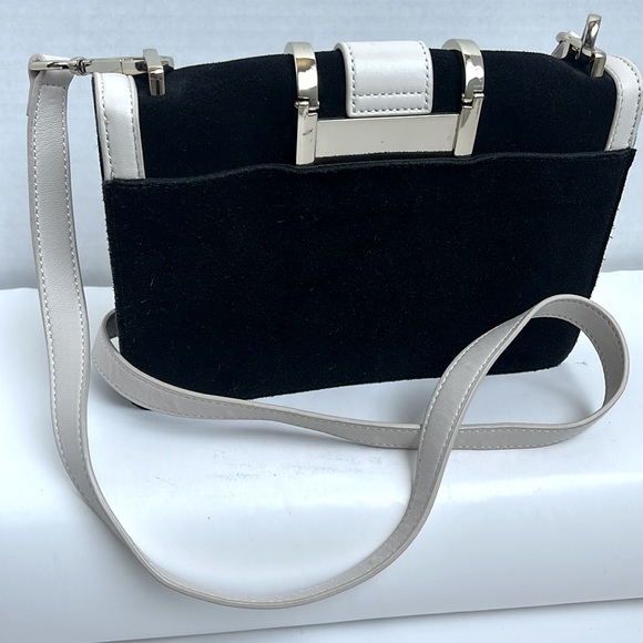 MARCIANO color block suede cream and black leather bag very clean condition. - Picture 2 of 10